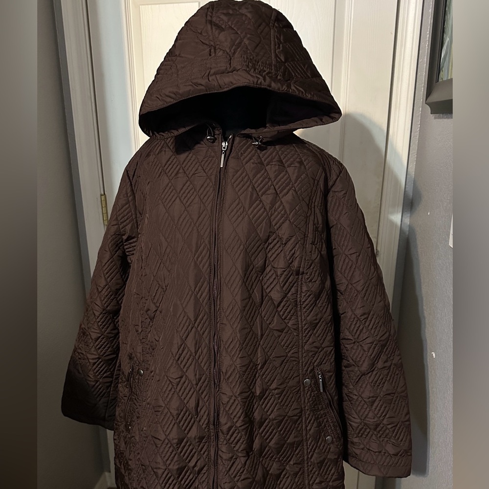NWT Avenue Womens Jacket 26/28 Quilted Coat Dark Rich Brown Lightweight yet Warm - Picture 3 of 11